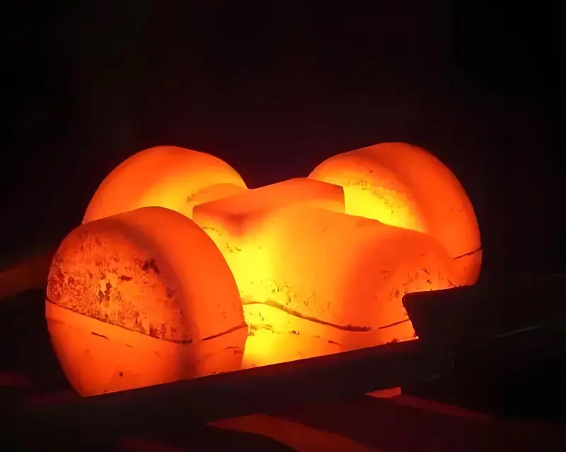 Cast steel globe valve body straight from the foundry