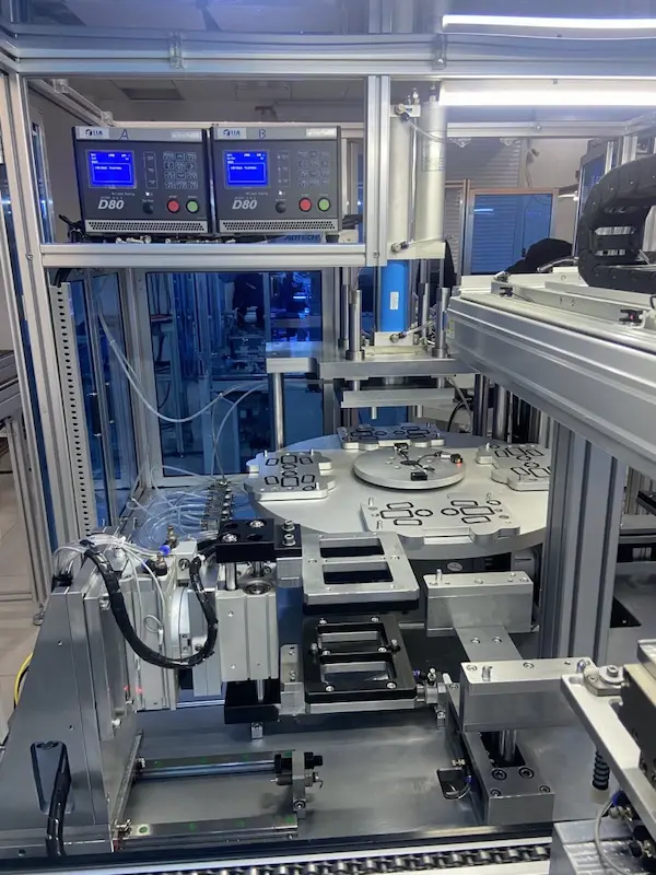 Valve coaxiality test for assembly accuracy