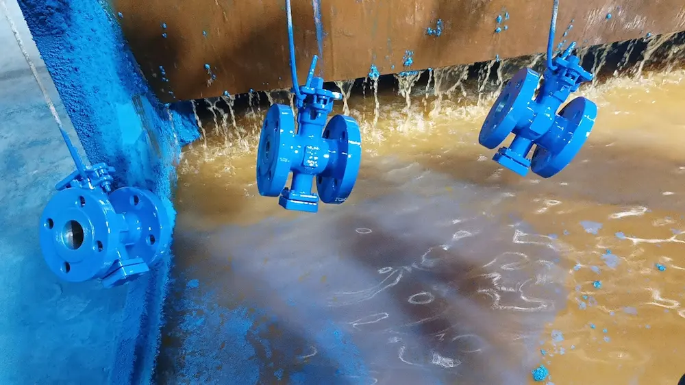 Flanged end ball valve